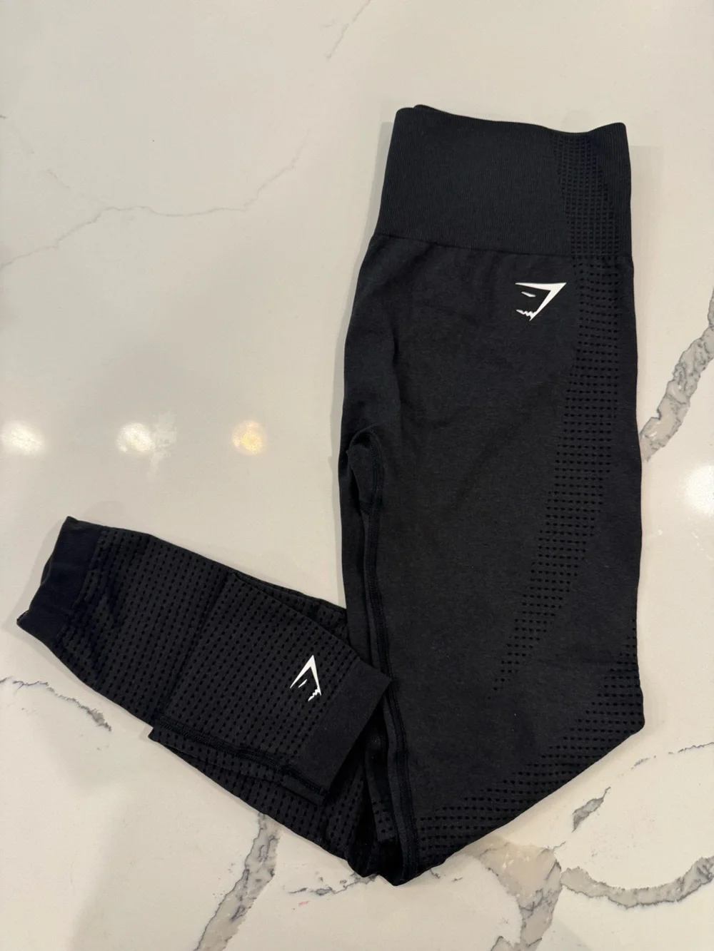 Gymshark Women’s Dark Gray Seamless Leggings - Size Medium